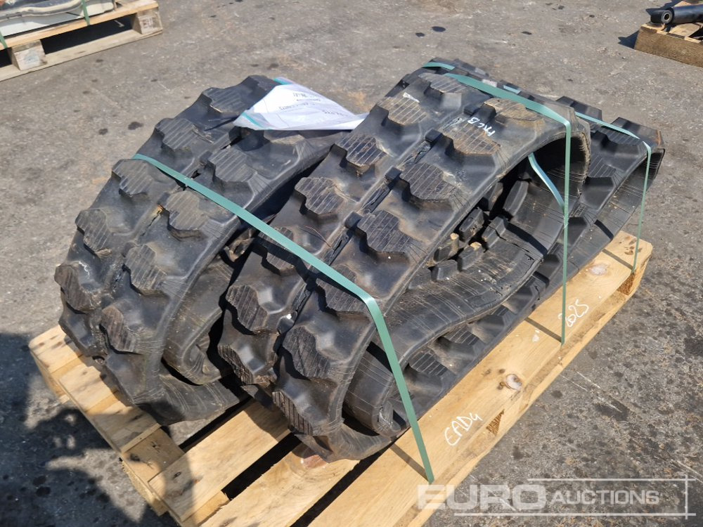 Pallet of Rubber Tracks - مسارات - آلات البناء: صورة 3 Pallet of Rubber Tracks - مسارات - آلات البناء: صورة 3