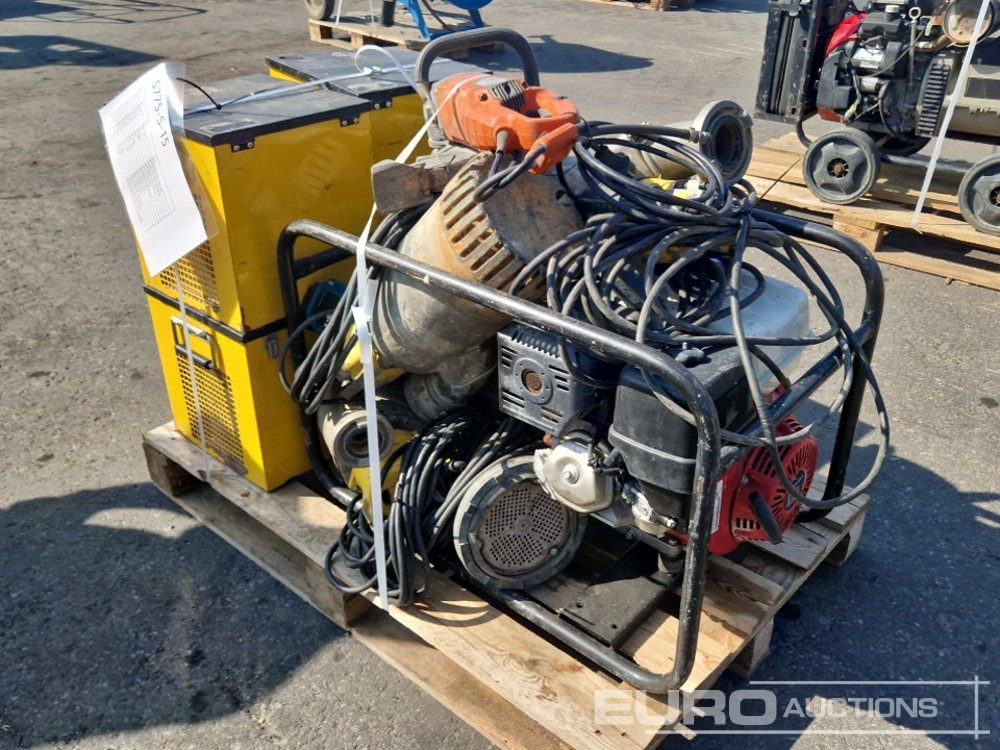 Pallet of Water Pumps, Generator, Angle Grinder, Electric Pipe Freezing Units - مضخة مياه: صورة 4 Pallet of Water Pumps, Generator, Angle Grinder, Electric Pipe Freezing Units - مضخة مياه: صورة 4