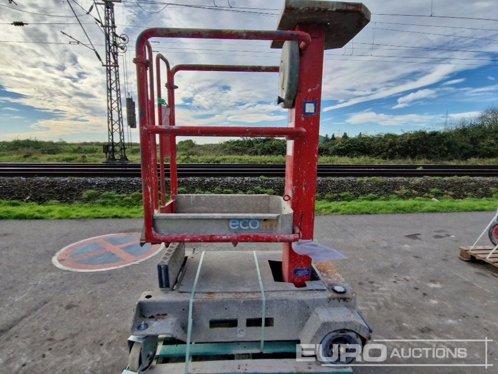 Power Tower Vertical Mast Lift - الرأسي رفع الصاري: صورة 4 Power Tower Vertical Mast Lift - الرأسي رفع الصاري: صورة 4