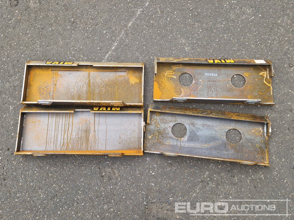 QH to suit Mini Skidsteer Loader (4 of) - قارنة توصيل هيدروليكي: صورة 5 QH to suit Mini Skidsteer Loader (4 of) - قارنة توصيل هيدروليكي: صورة 5