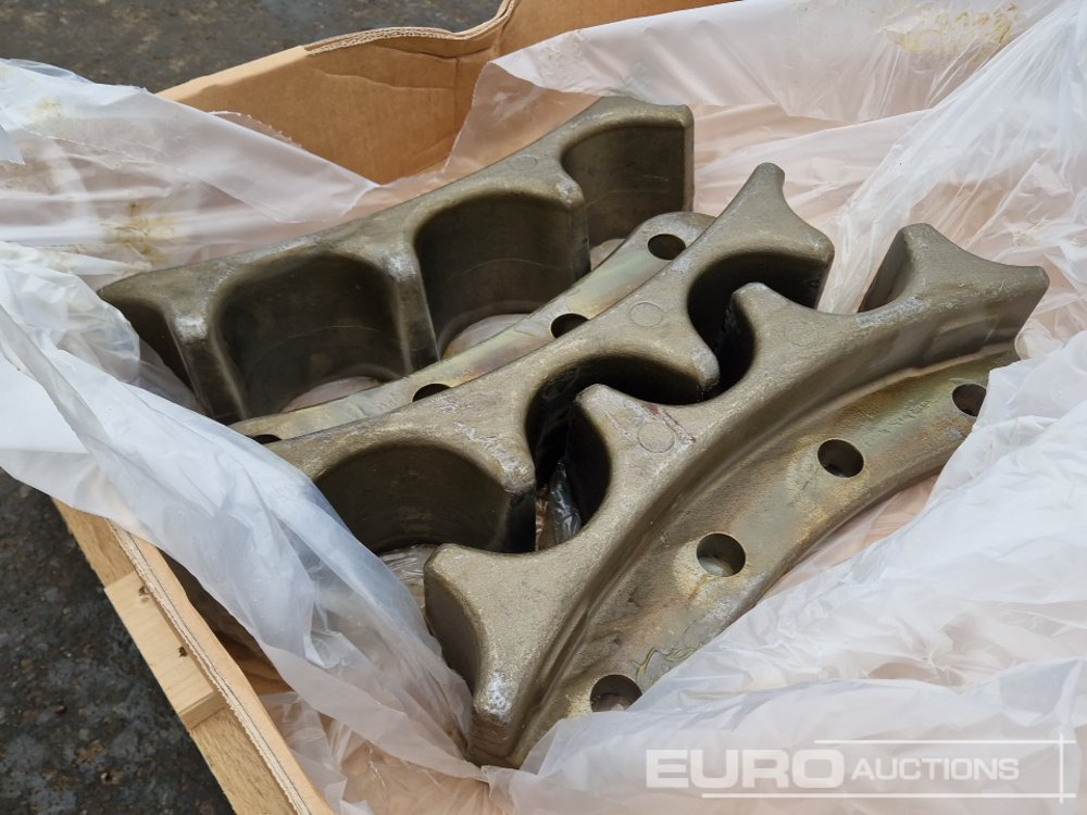 Steel Tracks Segements to suut CAT (Part No 102-6683) - قطع غيار - حفارة: صورة 4 Steel Tracks Segements to suut CAT (Part No 102-6683) - قطع غيار - حفارة: صورة 4
