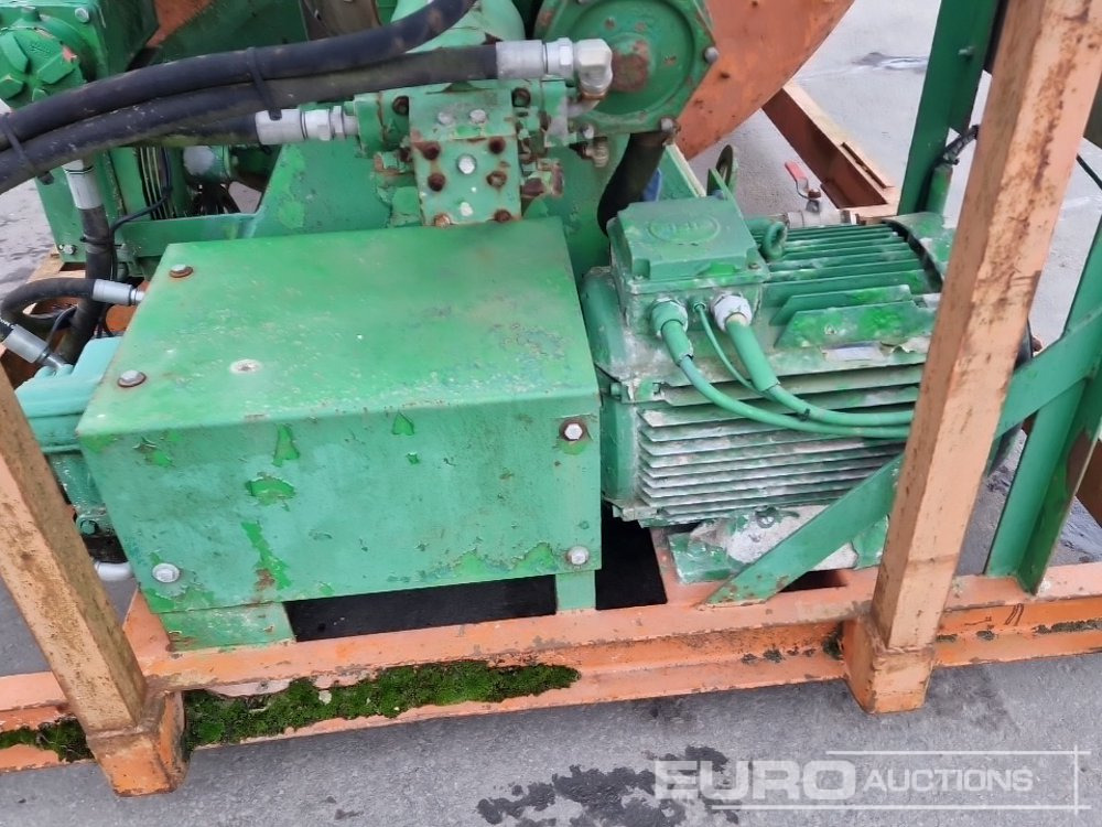 خلاطه اسمنت Truck Mounted Cement Mixer: صورة 9