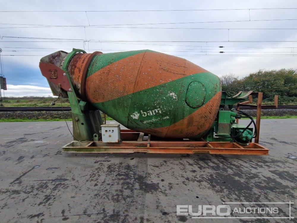 خلاطه اسمنت Truck Mounted Cement Mixer: صورة 6