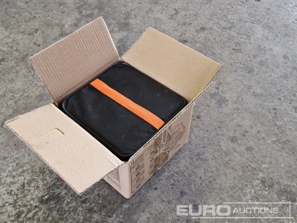 Unused Compact Leveling Laser - معدات البناء: صورة 5 Unused Compact Leveling Laser - معدات البناء: صورة 5