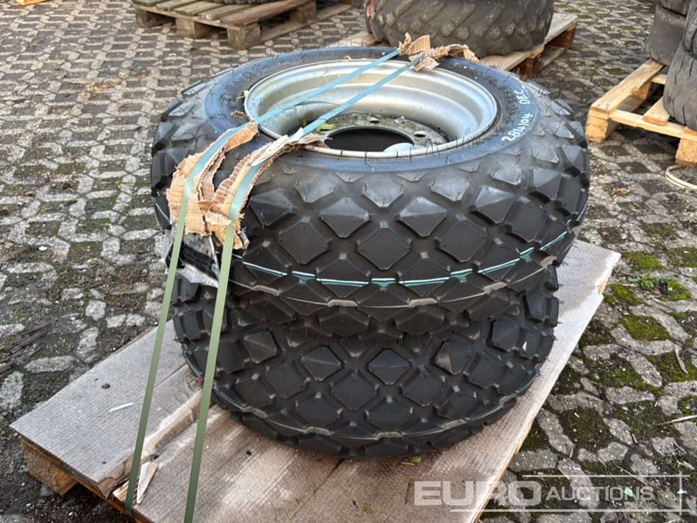 Unused Cultor 10.0/75-15.3 Tyre & Rim (2 of) - إطارات: صورة 4 Unused Cultor 10.0/75-15.3 Tyre & Rim (2 of) - إطارات: صورة 4