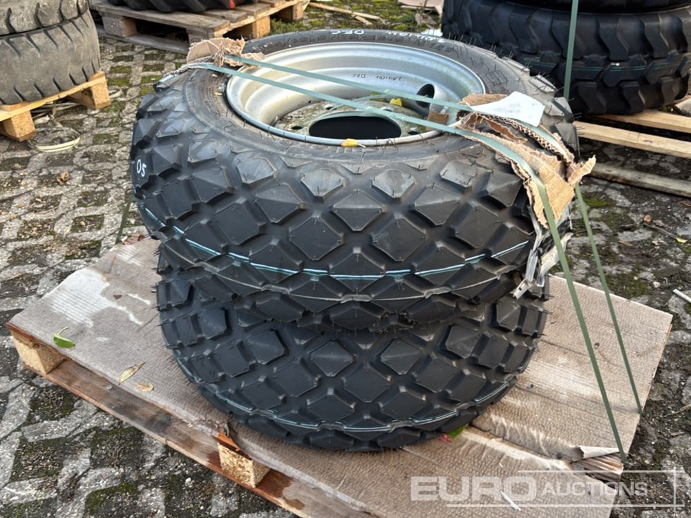 Unused Cultor 10.0/75-15.3 Tyre & Rim (2 of) - إطارات: صورة 3 Unused Cultor 10.0/75-15.3 Tyre & Rim (2 of) - إطارات: صورة 3