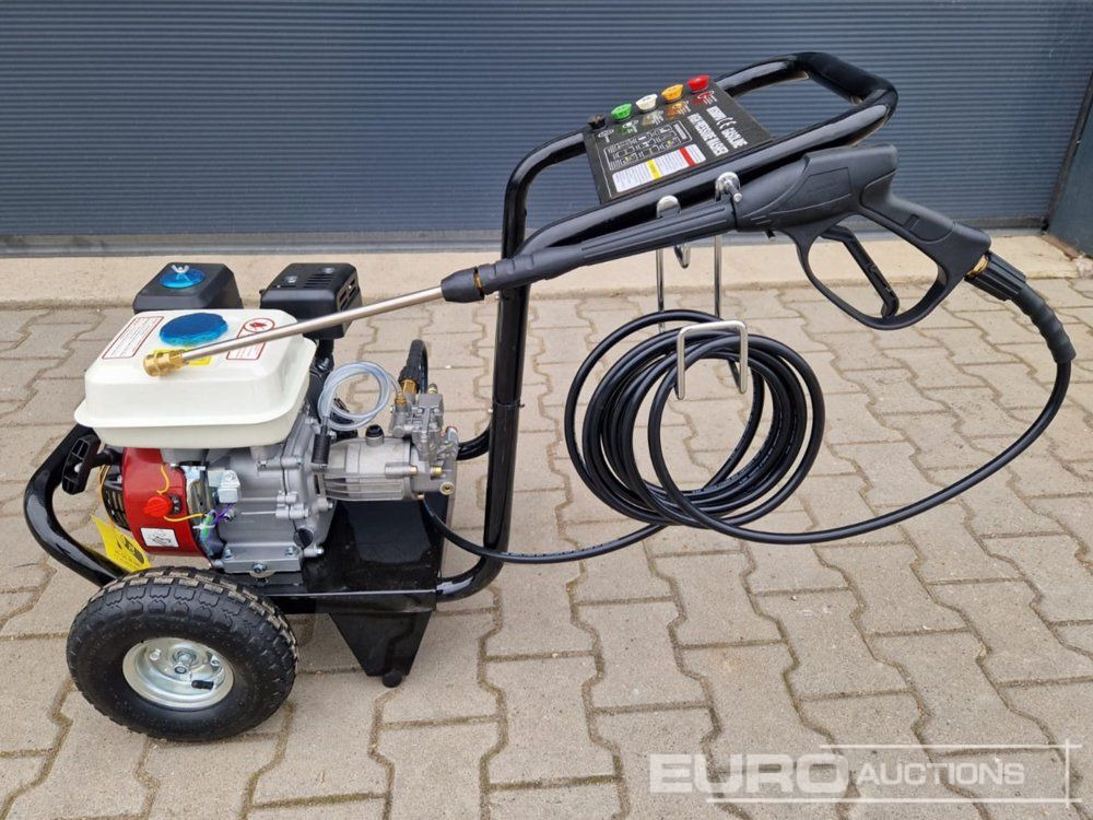 Unused MAXWIN MT3500PSI Petrol Powered High Pressure Washer, 240bar, 6.5HP - ماكينة غسيل ضغط عالي: صورة 4 Unused MAXWIN MT3500PSI Petrol Powered High Pressure Washer, 240bar, 6.5HP - ماكينة غسيل ضغط عالي: صورة 4