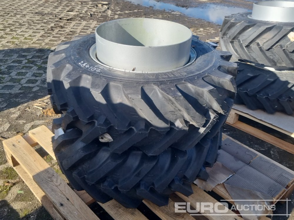 Unused Mitas 10.0/75-15.3 Tyre & Rim (2 of) - إطارات: صورة 1 Unused Mitas 10.0/75-15.3 Tyre & Rim (2 of) - إطارات: صورة 1