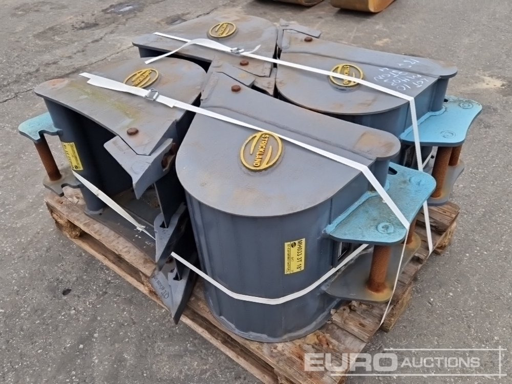 Unused Strickland 18" Digging Buckets to suit MH03 (4 of) - بكت: صورة 2 Unused Strickland 18" Digging Buckets to suit MH03 (4 of) - بكت: صورة 2