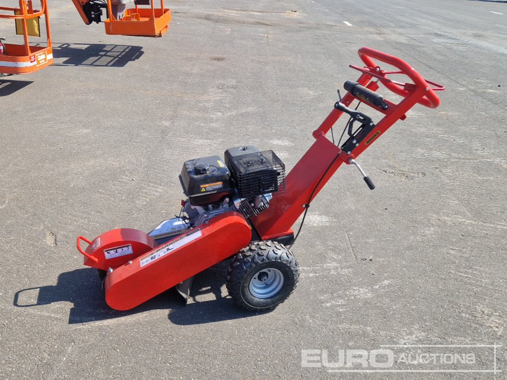 Unused Walk Behind Stump Grinder - آلة طحن جذوع الأشجار: صورة 2 Unused Walk Behind Stump Grinder - آلة طحن جذوع الأشجار: صورة 2