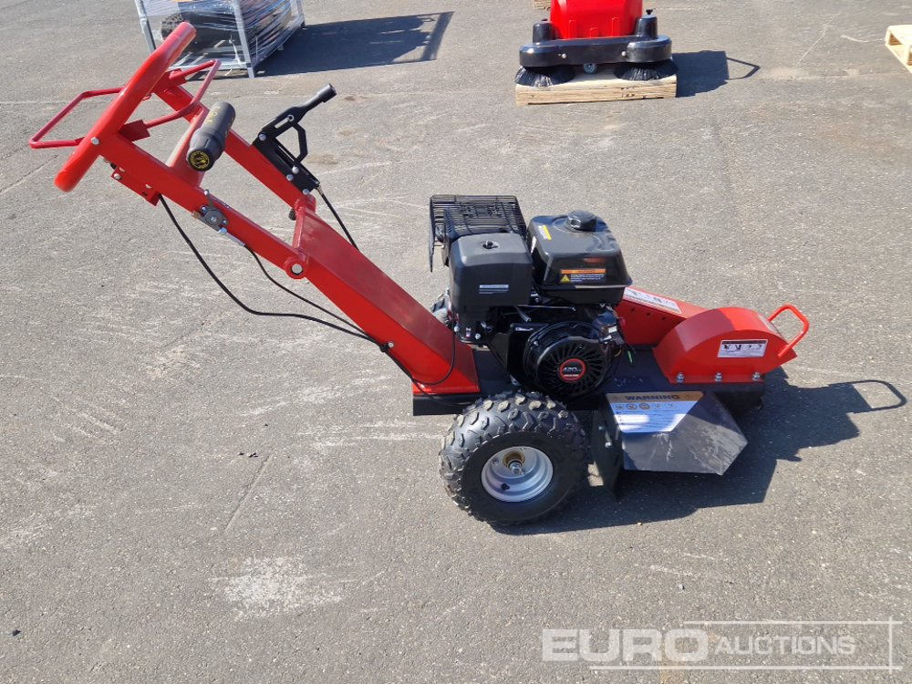 Unused Walk Behind Stump Grinder - آلة طحن جذوع الأشجار: صورة 5 Unused Walk Behind Stump Grinder - آلة طحن جذوع الأشجار: صورة 5