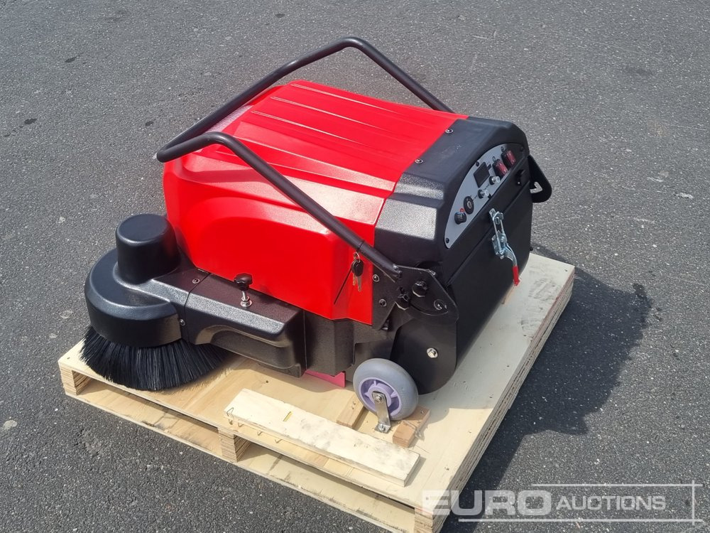 Unused Walk Behind Sweeper - كناسة المناطق الصناعية: صورة 2 Unused Walk Behind Sweeper - كناسة المناطق الصناعية: صورة 2