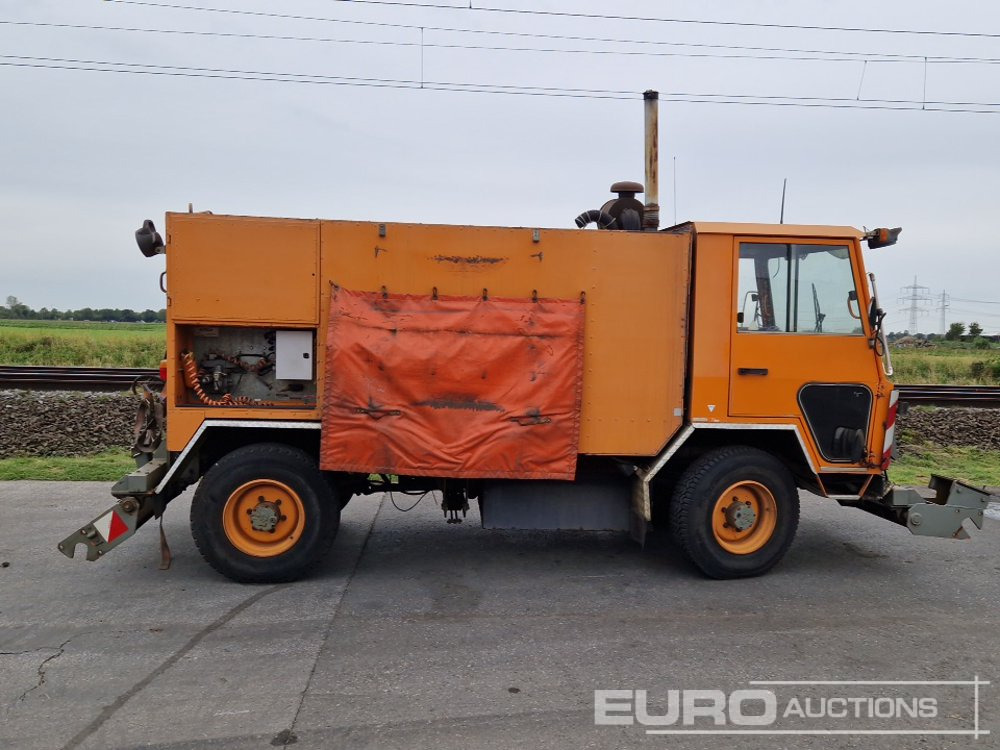 V.Meili Diesel Rail Cleaning/Grindimg Vehicle - مركبة لجميع التضاريس: صورة 5 V.Meili Diesel Rail Cleaning/Grindimg Vehicle - مركبة لجميع التضاريس: صورة 5