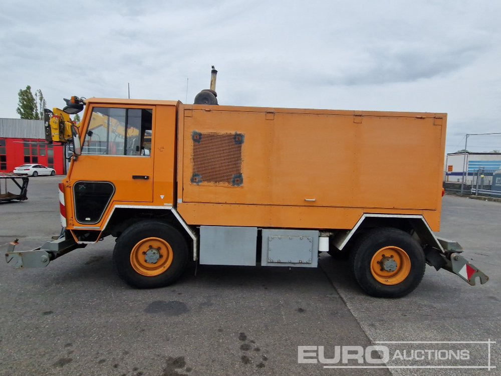 V.Meili Diesel Rail Cleaning/Grindimg Vehicle - مركبة لجميع التضاريس: صورة 2 V.Meili Diesel Rail Cleaning/Grindimg Vehicle - مركبة لجميع التضاريس: صورة 2