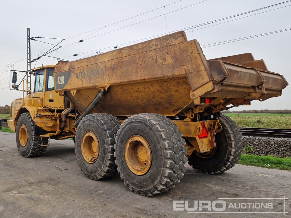 Volvo A25D - شاحنة قلاب مفصلية: صورة 3 Volvo A25D - شاحنة قلاب مفصلية: صورة 3