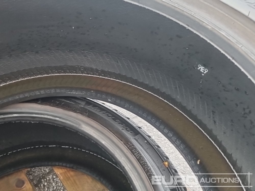 إطارات Vredestein 295/35R21 Tyre (4 of): صورة 12 إطارات Vredestein 295/35R21 Tyre (4 of): صورة 12