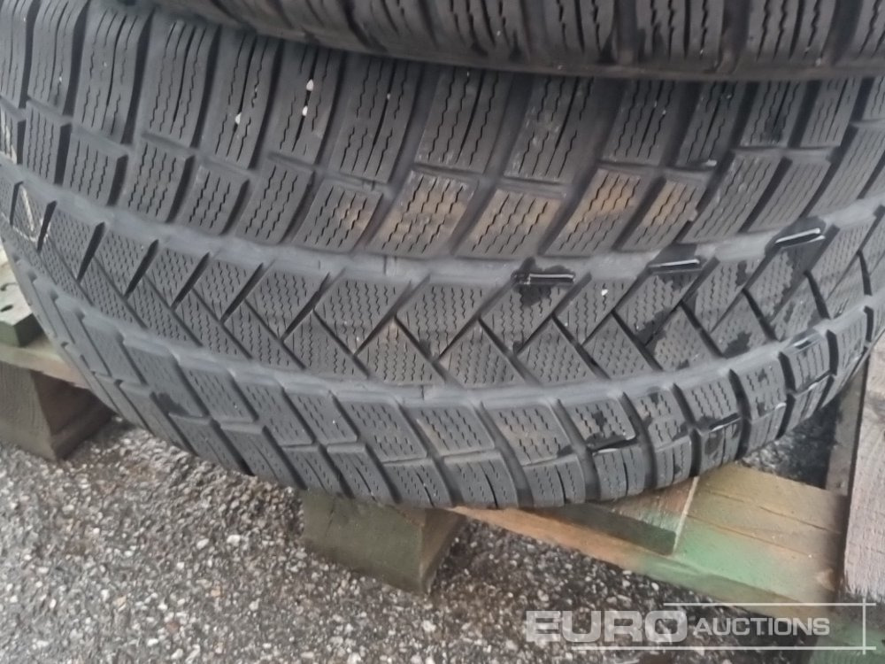 إطارات Vredestein 295/35R21 Tyre (4 of): صورة 6 إطارات Vredestein 295/35R21 Tyre (4 of): صورة 6