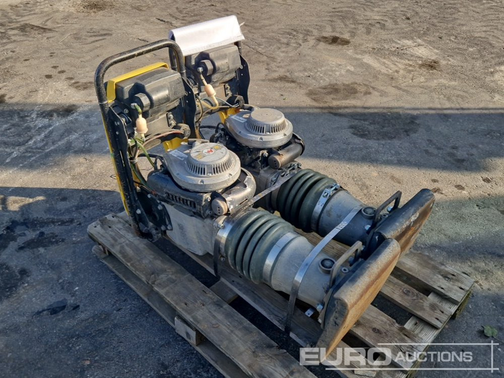 Wacker Neuson BS60-2PLUS - آلة أسفلت: صورة 4 Wacker Neuson BS60-2PLUS - آلة أسفلت: صورة 4