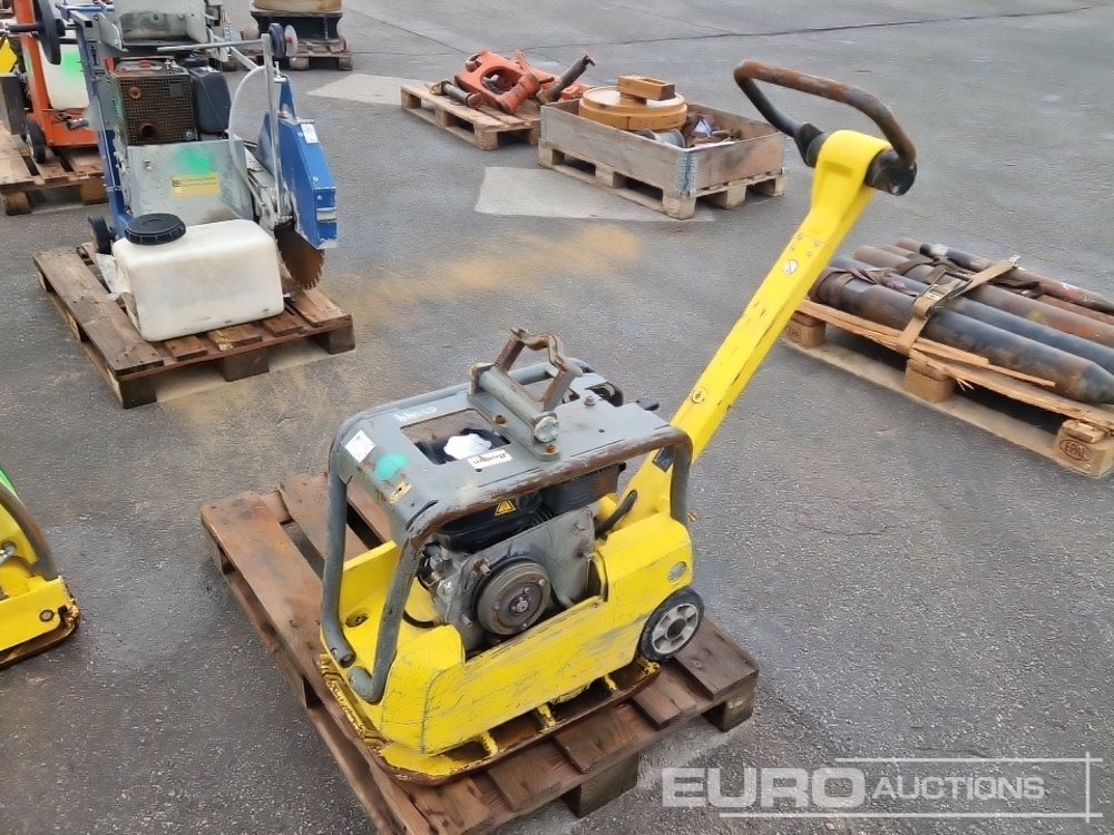 Wacker Neuson Walk Behind Compaction Plate - آلة أسفلت: صورة 3 Wacker Neuson Walk Behind Compaction Plate - آلة أسفلت: صورة 3