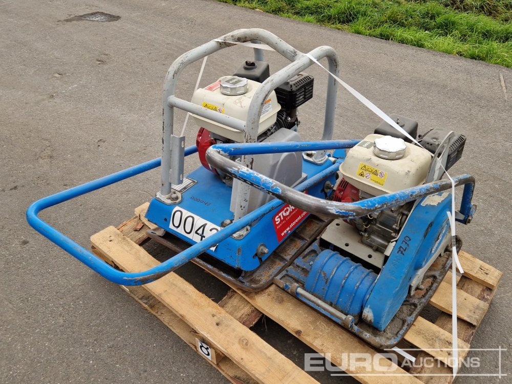 Weber Walk Behind Compaction Plate (2 of) - لوحة اهتزازية: صورة 1 Weber Walk Behind Compaction Plate (2 of) - لوحة اهتزازية: صورة 1