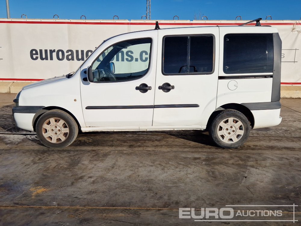 2005 Fiat Doblo 1.9 JTD - شاحنة التوصيل: صورة 2 2005 Fiat Doblo 1.9 JTD - شاحنة التوصيل: صورة 2