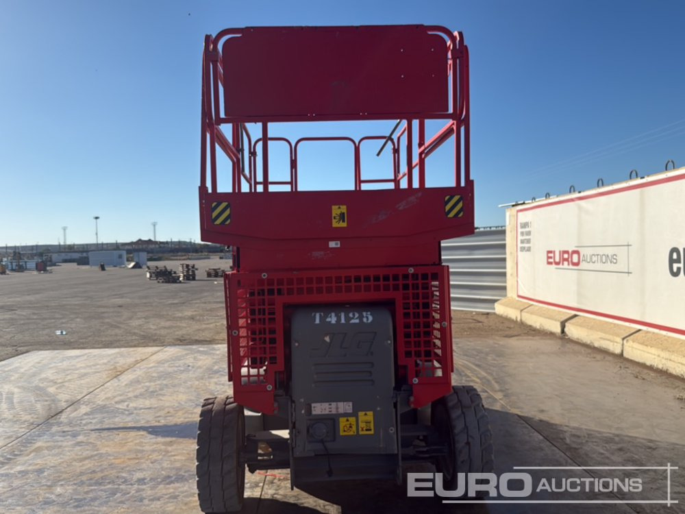 2006 JLG 4069LE - رافعة هيدروليكية مقصية: صورة 4 2006 JLG 4069LE - رافعة هيدروليكية مقصية: صورة 4