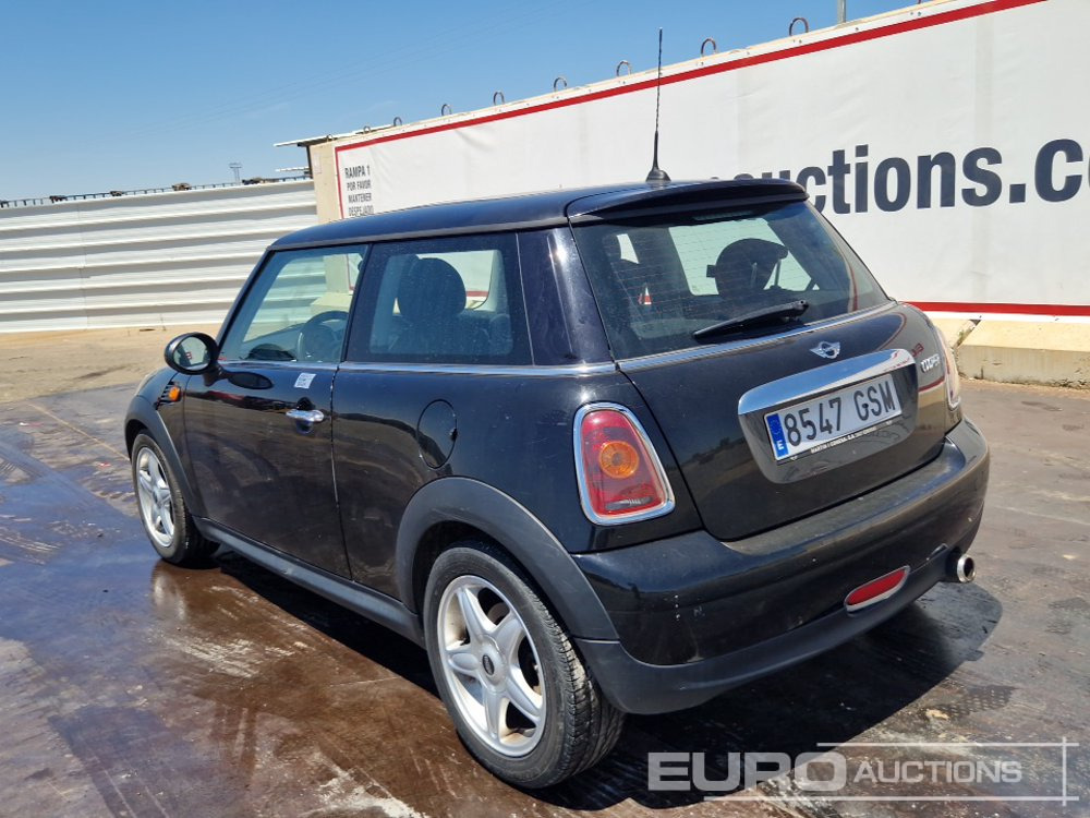 2009 Mini Cooper - سيارة: صورة 3 2009 Mini Cooper - سيارة: صورة 3