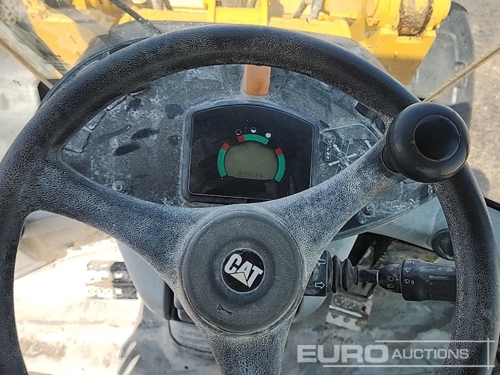 اللودر بعجل 2010 CAT 908H: صورة 28