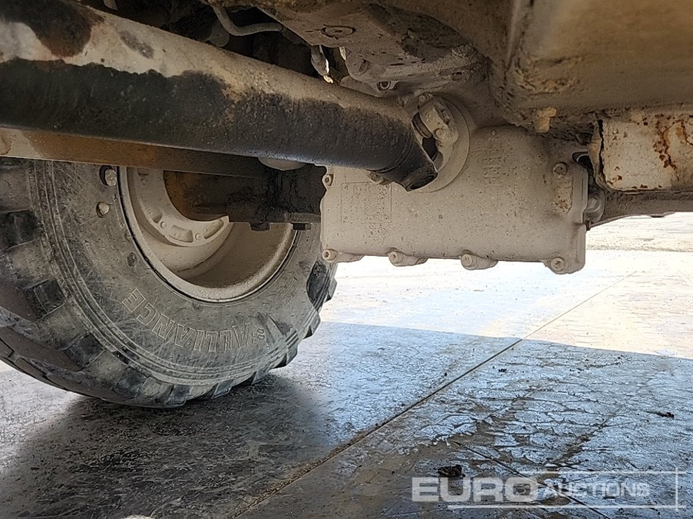 اللودر بعجل 2010 CAT 908H: صورة 24