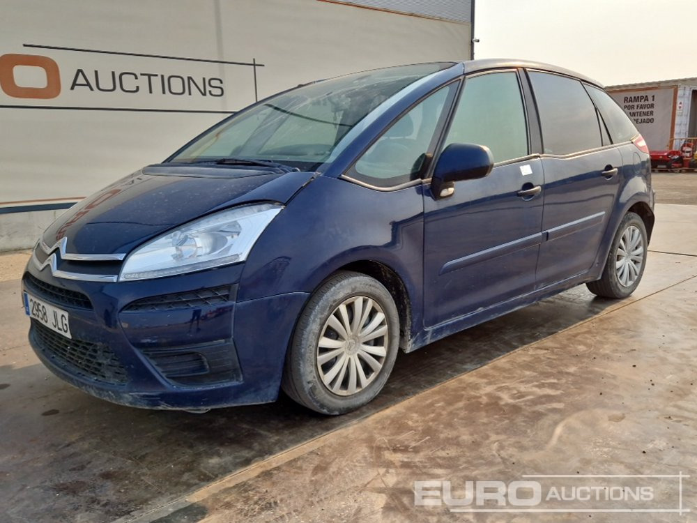 2011 Citroen C4 Picasso - سيارة: صورة 1 2011 Citroen C4 Picasso - سيارة: صورة 1