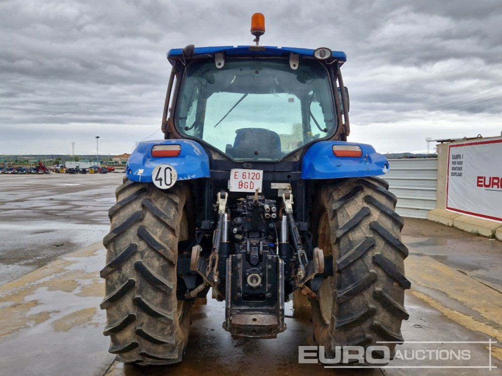 2013 New Holland T6.155 - جرار: صورة 4 2013 New Holland T6.155 - جرار: صورة 4