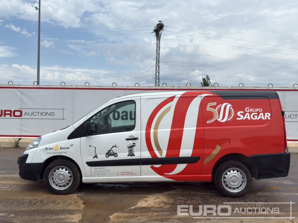 2014 Citroen Jumpy - شاحنة التوصيل: صورة 2 2014 Citroen Jumpy - شاحنة التوصيل: صورة 2
