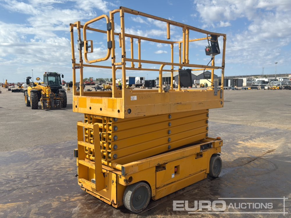 2016 Haulotte Compact 14 - معدات الوصول: صورة 5 2016 Haulotte Compact 14 - معدات الوصول: صورة 5