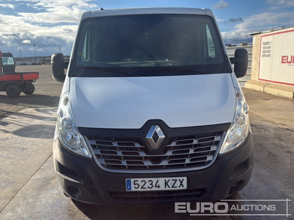 شاحنة التوصيل 2019 Renault Master: صورة 8