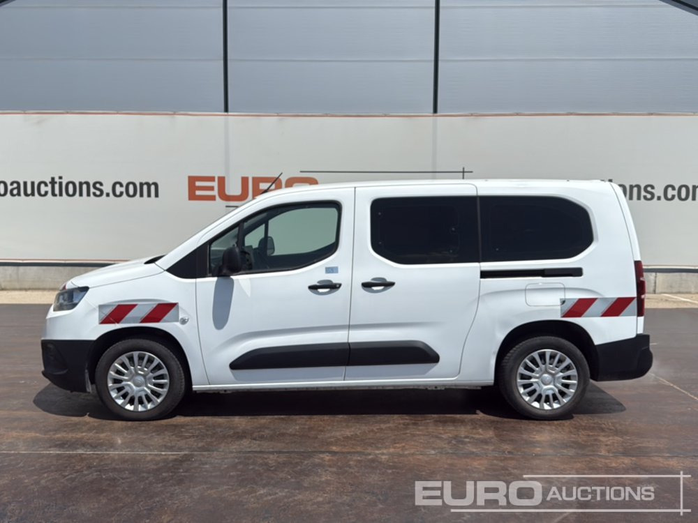 2022 Toyota Proace City - شاحنة التوصيل: صورة 2 2022 Toyota Proace City - شاحنة التوصيل: صورة 2