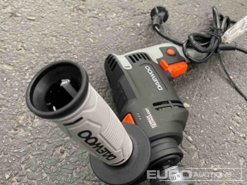 Daewoo DAID750L - معدات البناء: صورة 4 Daewoo DAID750L - معدات البناء: صورة 4