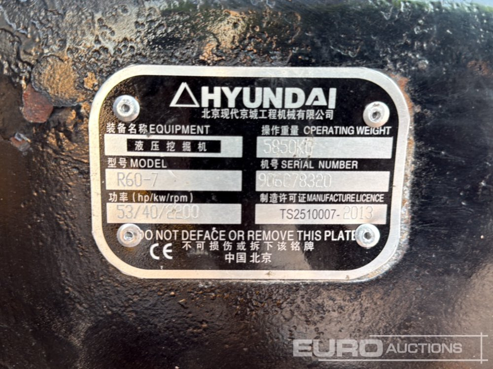 حفارة مُصَّغرة Hyundai R60-7: صورة 43