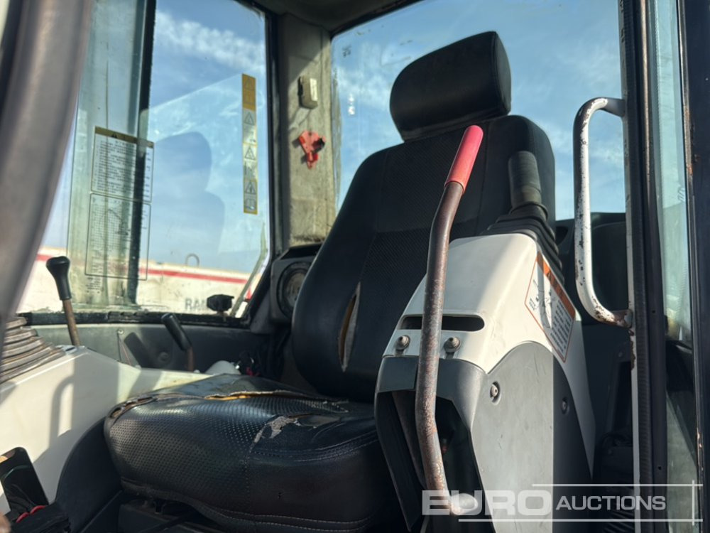 حفارة مُصَّغرة IHI 60NS: صورة 31 حفارة مُصَّغرة IHI 60NS: صورة 31