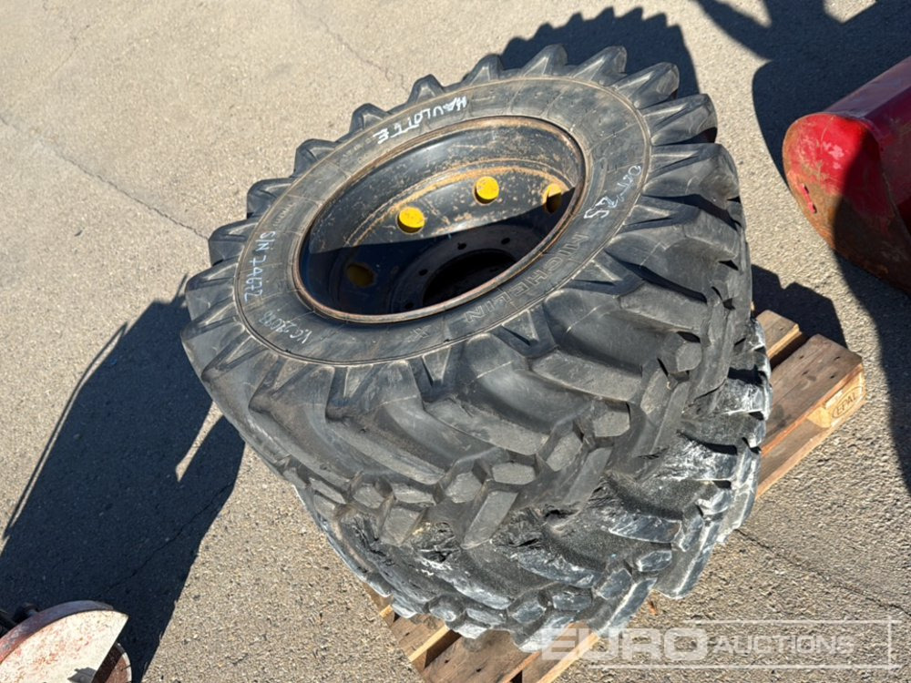 Michelin 15R 22.5XF Tyres & Rim to suit Haulotte HA20/25 (2 of) - إطارات: صورة 3 Michelin 15R 22.5XF Tyres & Rim to suit Haulotte HA20/25 (2 of) - إطارات: صورة 3