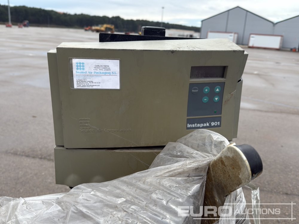 معدات البناء Pallet of Sealed Air Packing Machine, Dispenser Solvent 5L, Metal Tank 200 Litre (2 Of): صورة 7
