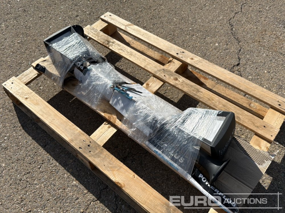 معدات البناء Pallet of Various Folding Camping Chair (2 of), Portable Ligth (2 of): صورة 9