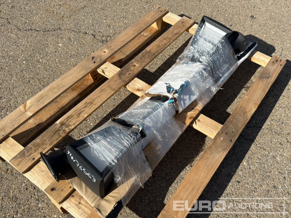 معدات البناء Pallet of Various Folding Camping Chair (2 of), Portable Ligth (2 of): صورة 8