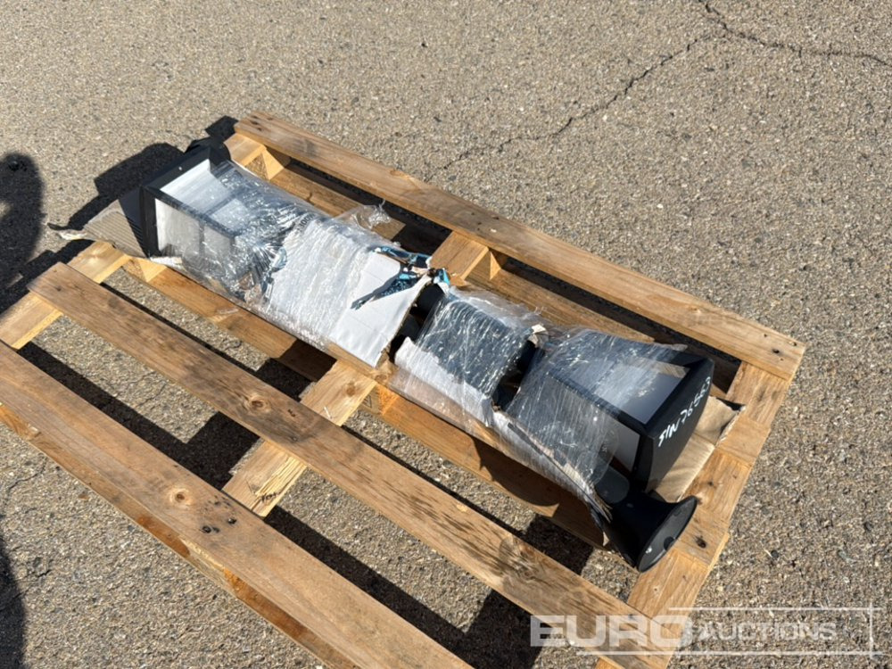 معدات البناء Pallet of Various Folding Camping Chair (2 of), Portable Ligth (2 of): صورة 7