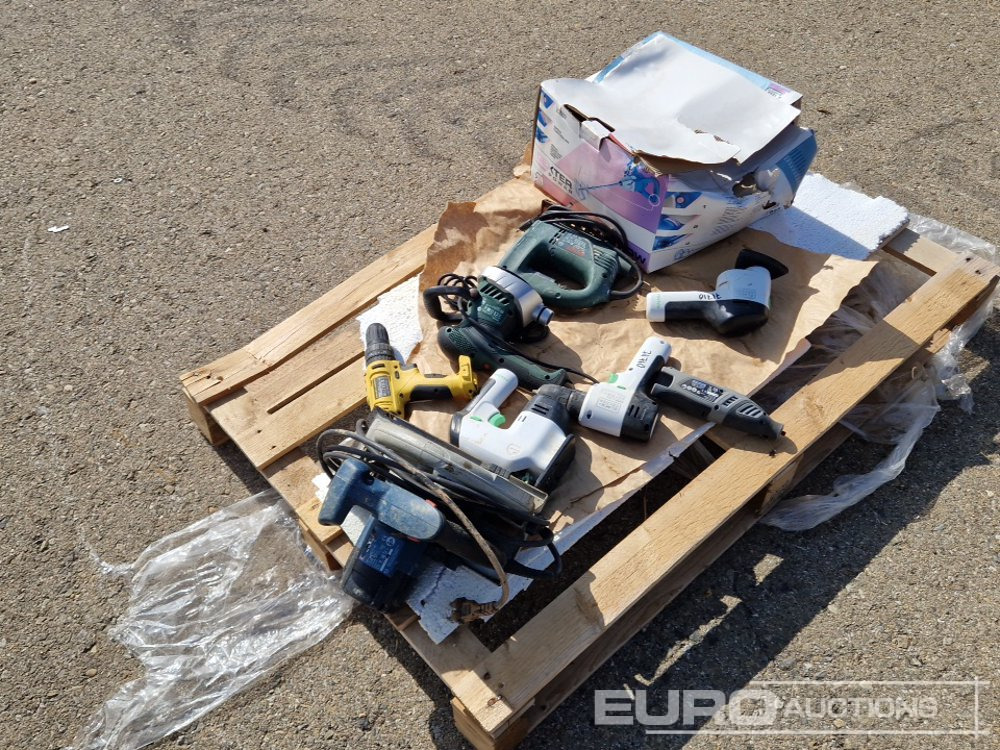 Pallet of Various Power Tools - معدات البناء: صورة 5 Pallet of Various Power Tools - معدات البناء: صورة 5
