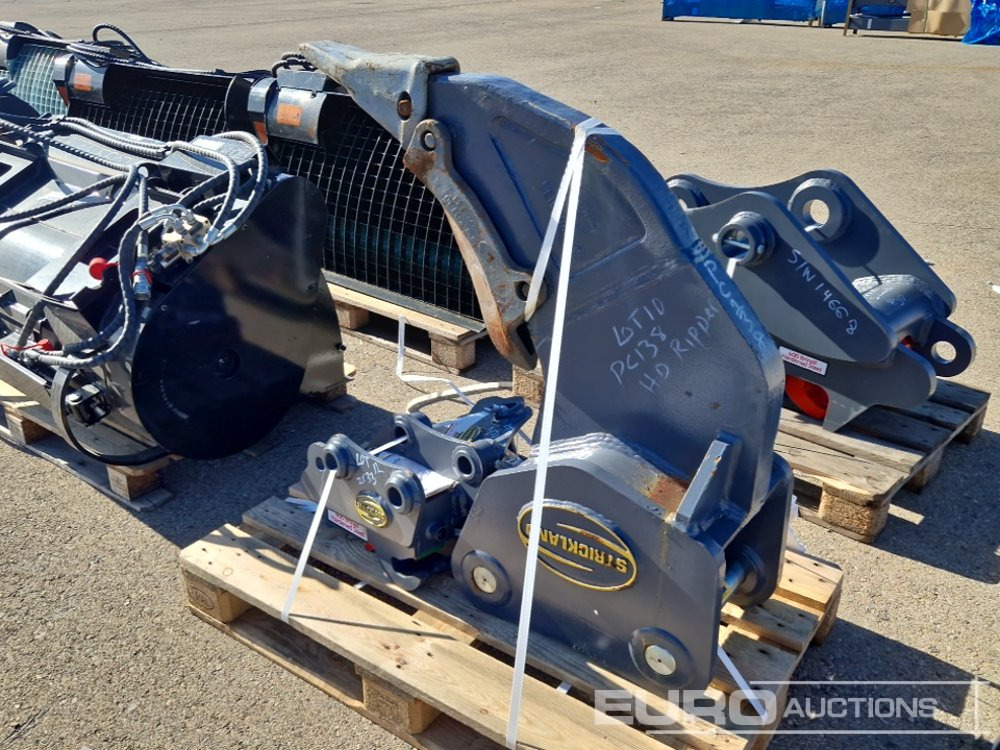 Strickland Set of Quick Coupler & Ripper - ريبر: صورة 2 Strickland Set of Quick Coupler & Ripper - ريبر: صورة 2