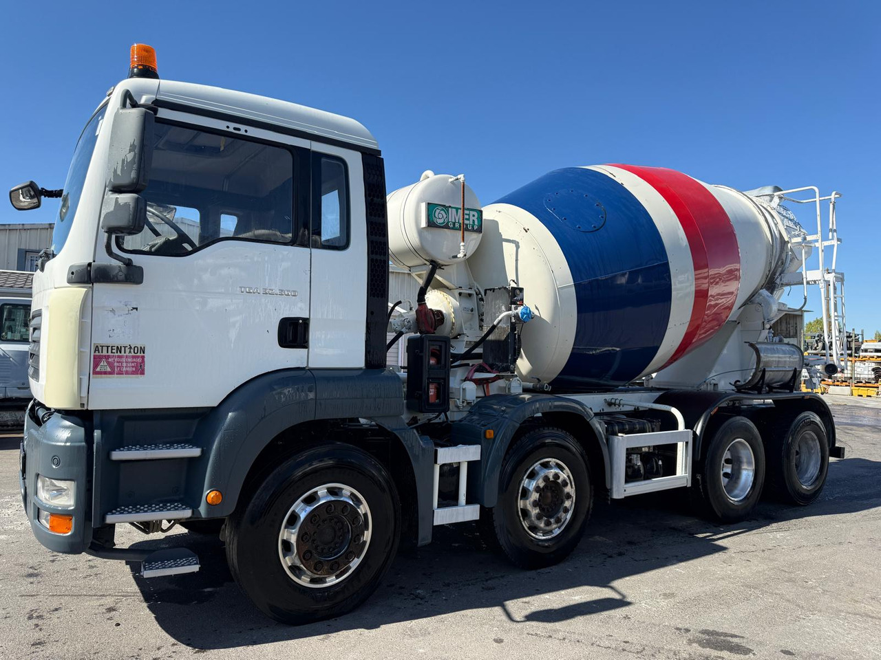 Camion béton MAN TGA 32.360 EC-294-VD - شاحنة خلاطة خرسانة: صورة 2 Camion béton MAN TGA 32.360 EC-294-VD - شاحنة خلاطة خرسانة: صورة 2