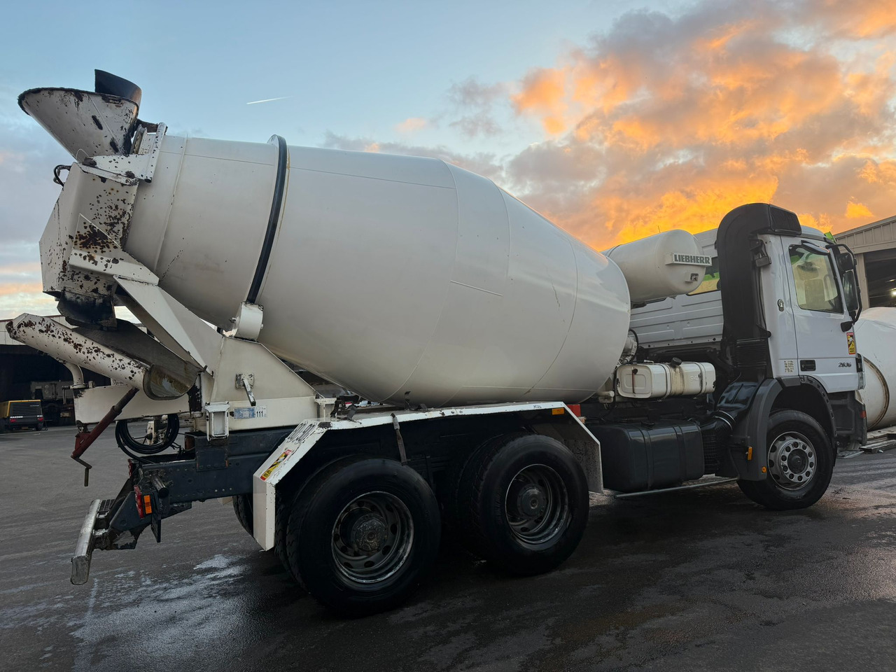 Camion béton Mercedes Benz Arocs 2636 6x4 FR-903-ND - شاحنة خلاطة خرسانة: صورة 4 Camion béton Mercedes Benz Arocs 2636 6x4 FR-903-ND - شاحنة خلاطة خرسانة: صورة 4