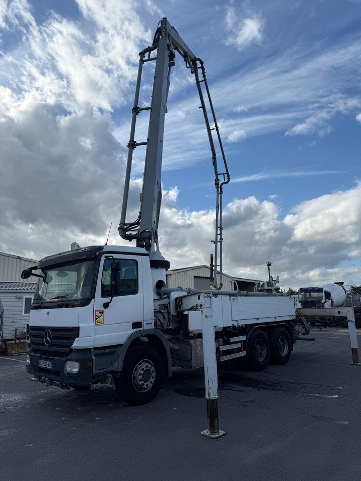 Pompe à béton Schwing 34m avec cabine Mercedes Benz Actros CT-062-WL Année 2008 - مضخة خرسانة: صورة 2 Pompe à béton Schwing 34m avec cabine Mercedes Benz Actros CT-062-WL Année 2008 - مضخة خرسانة: صورة 2