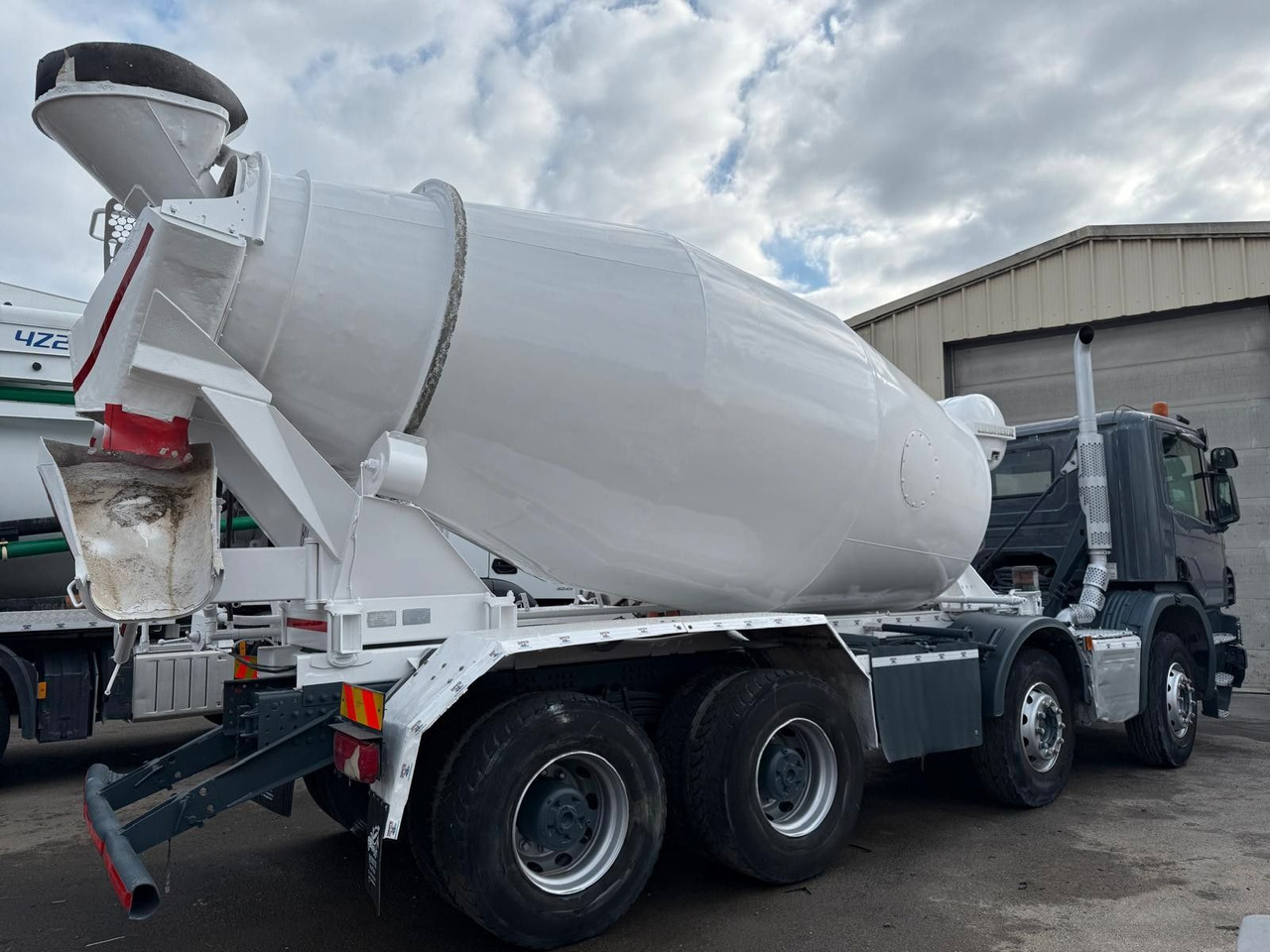 Scania P410 - شاحنة خلاطة خرسانة: صورة 5 Scania P410 - شاحنة خلاطة خرسانة: صورة 5