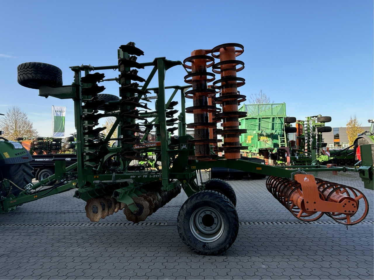 Amazone Catros 7003-2TX - زحافة: صورة 5 Amazone Catros 7003-2TX - زحافة: صورة 5